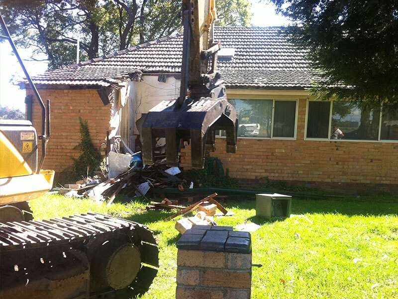 Ultimate Demolitions (Vic) Pty/Ltd